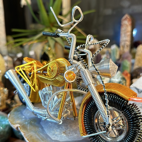 🔥SALE🔥 Wire Wrapped Motorcycle! Hand Made! - Picture 3 of 13